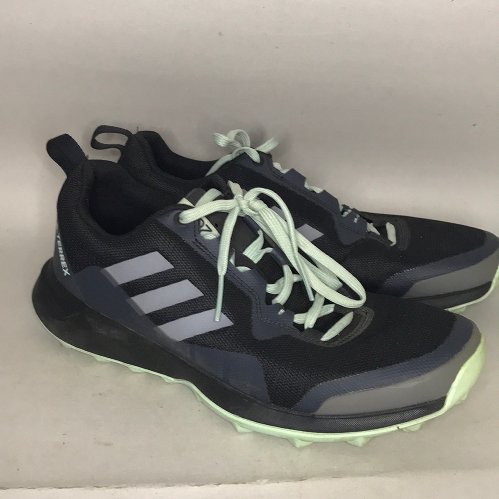 Adidas Terrex Women’s Running Sneakers Shoes 8.5